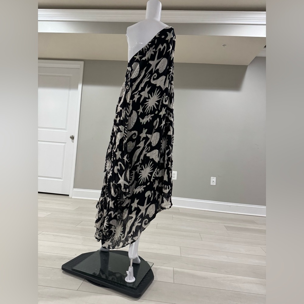 $470 RIXO
Liza Oceanic Draped-Sleeve Dress size L - Picture 11 of 12